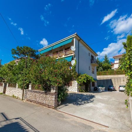 Apartment Mazor Crikvenica Exterior foto