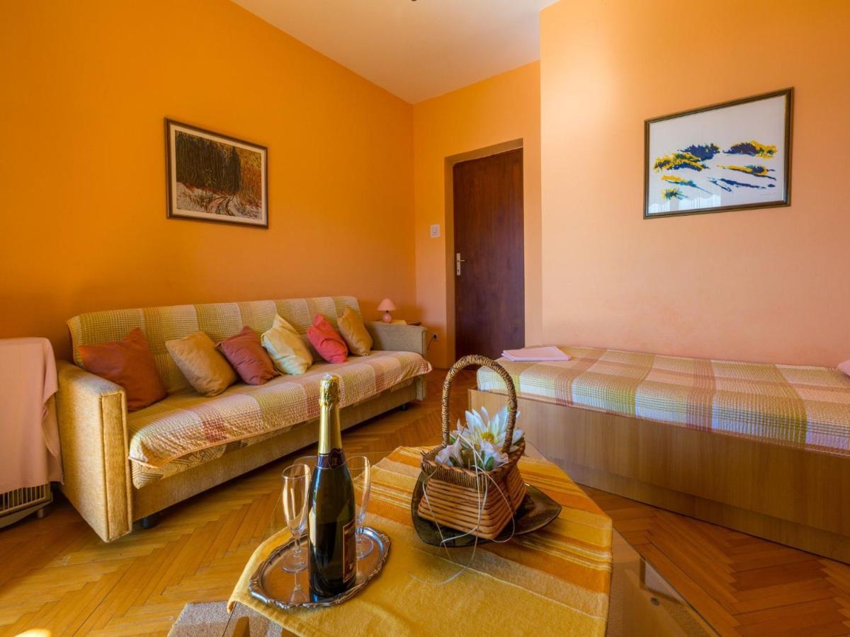Apartment Mazor Crikvenica Exterior foto